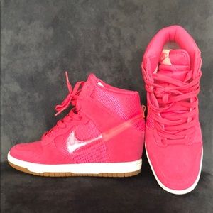 Nike Dunk Sky Hi (7m) Pink